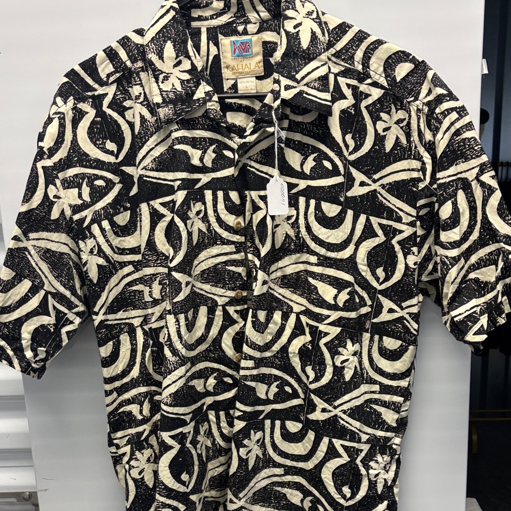 Kahala Men's Black and Cream Casual Button Down Shirt